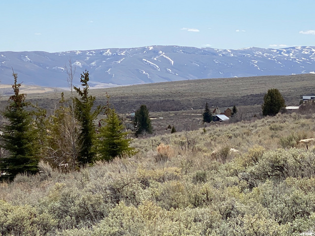 2965 S SUNSET CIR Garden City, UT 84028