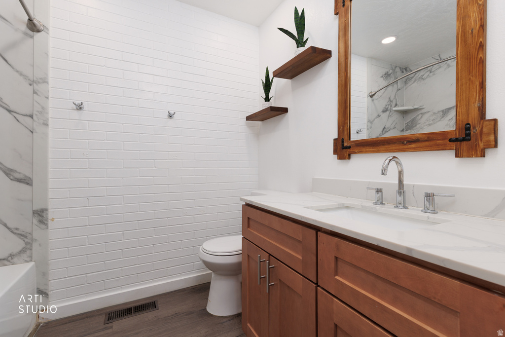 2091 N 220 E Provo, UT 84604