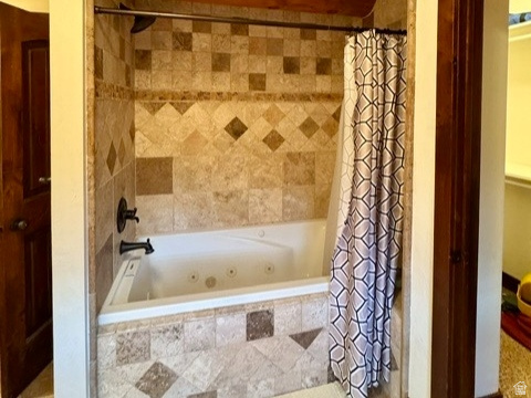 2724 S STICKSEED CIR Garden City, UT 84028