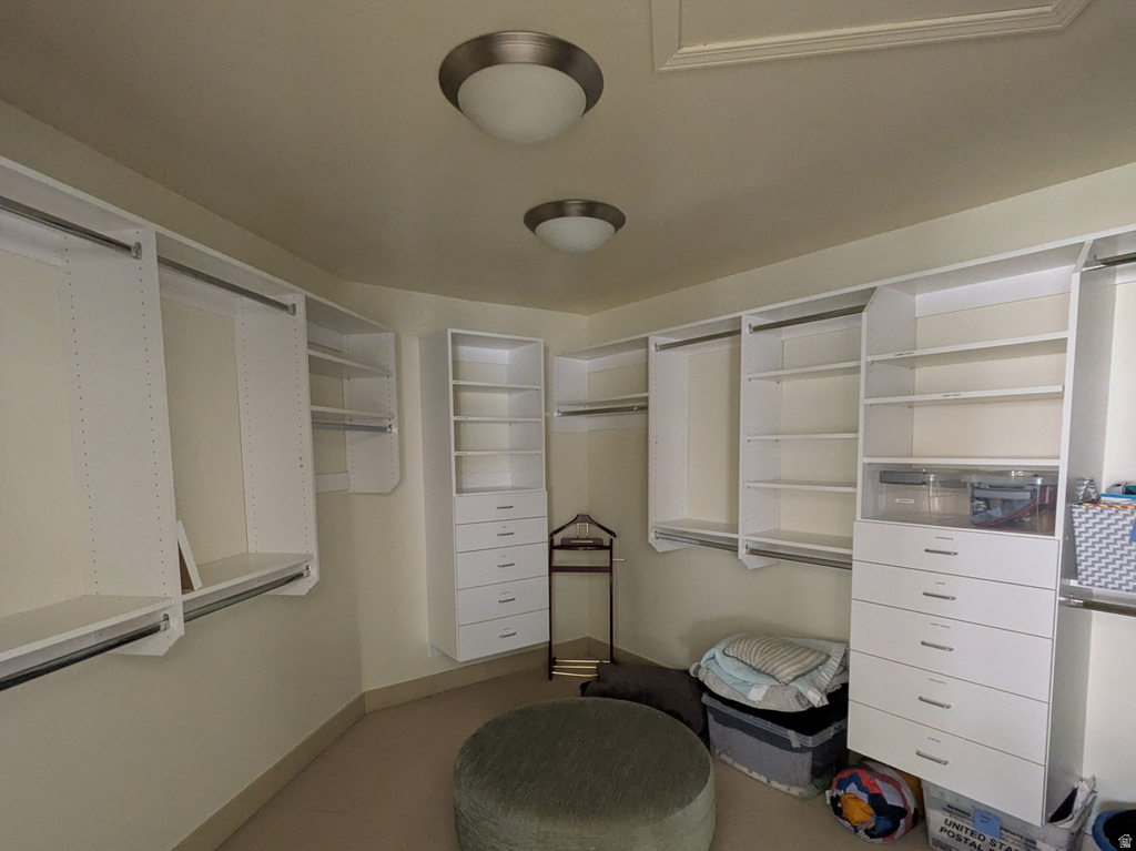 4925 S MOUNTAIN LN Salt Lake City, UT 84124