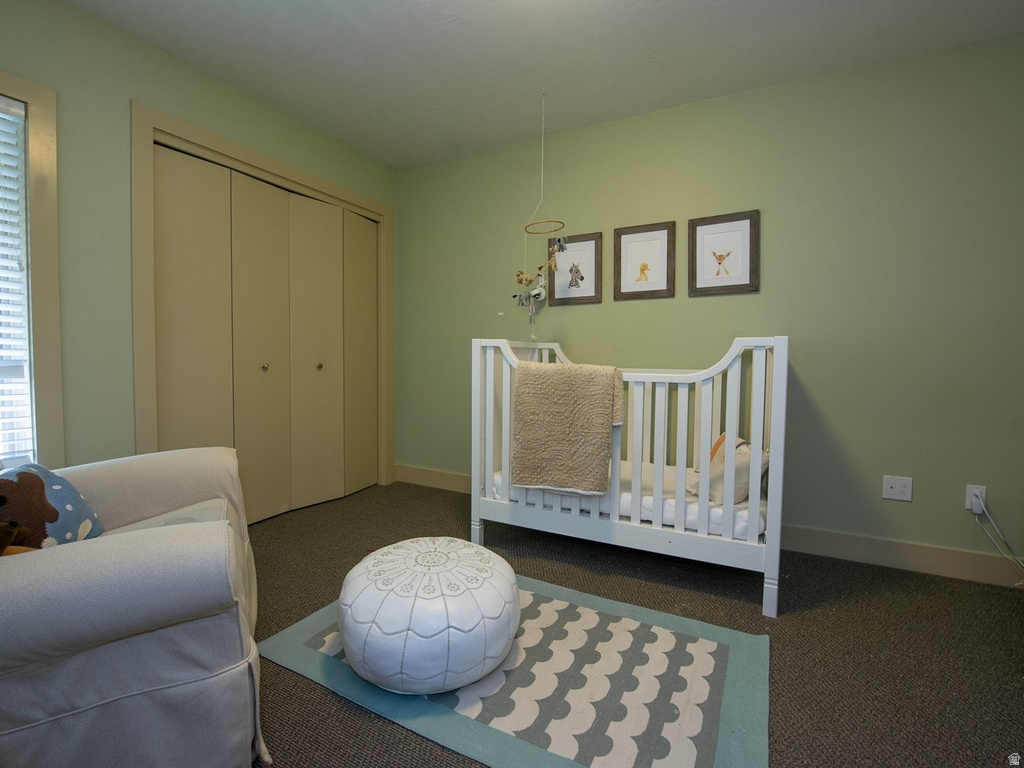 4925 S MOUNTAIN LN Salt Lake City, UT 84124