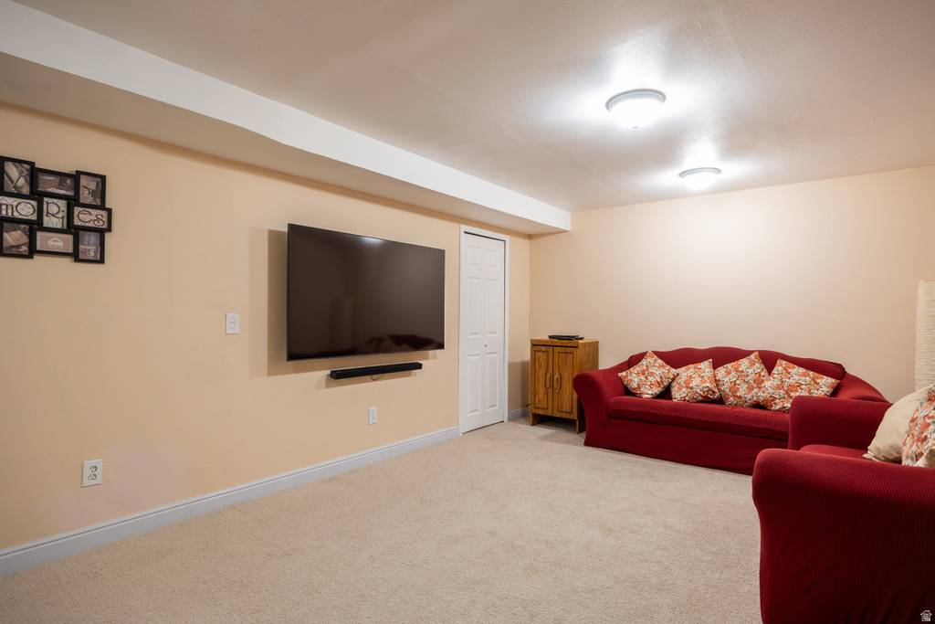 1143 S 350 E North Logan, UT 84341