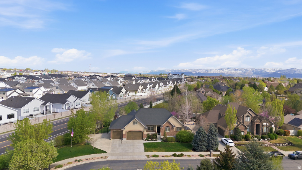 3518 W CARIBOU CIR South Jordan, UT 84095