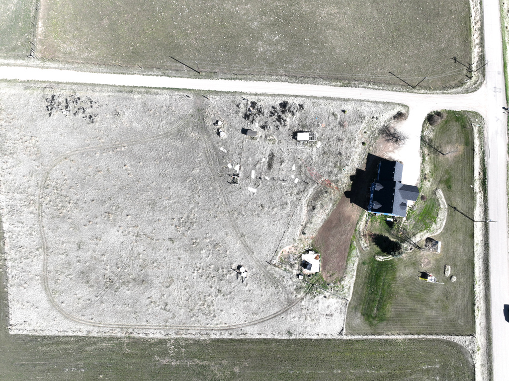 3205 OVID RD Bern, ID 83220