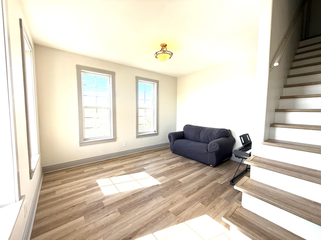 3205 OVID RD Bern, ID 83220