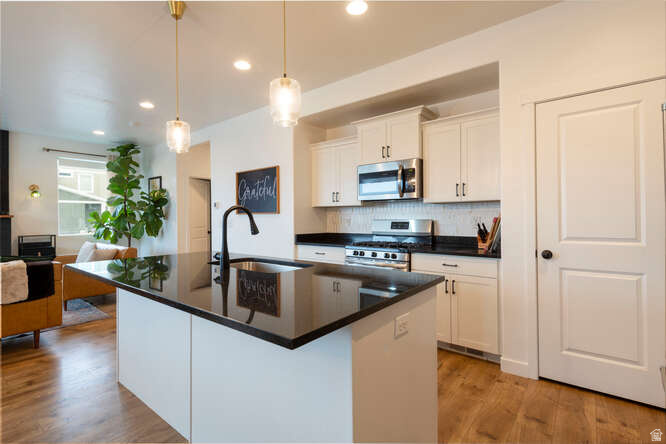 14887 S BECKENBAUER AVE Herriman, UT 84096