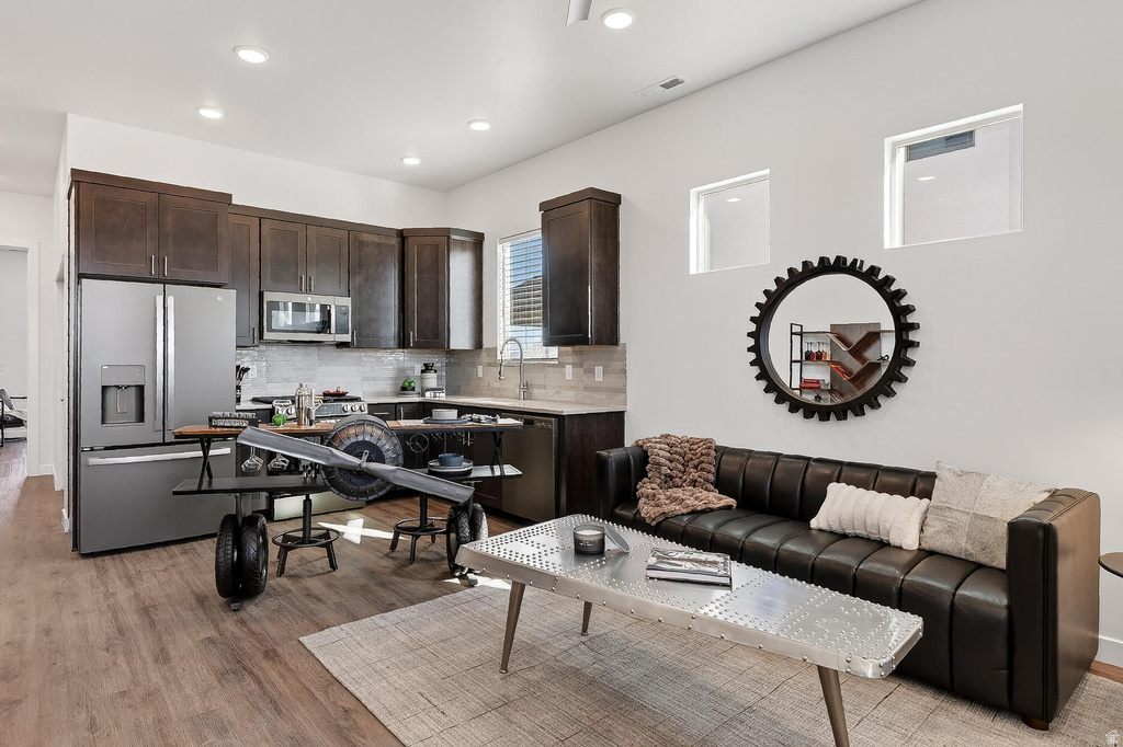 3074 W RUNWAY DR Cedar City, UT 84720