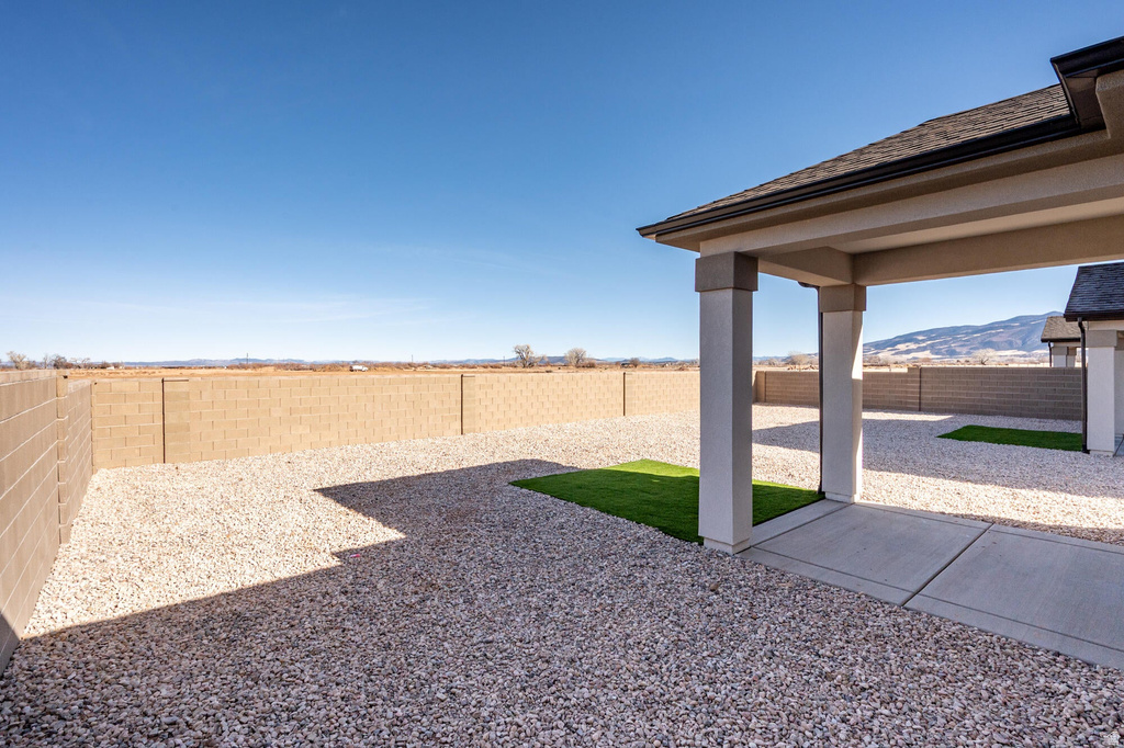 3074 W RUNWAY DR Cedar City, UT 84720