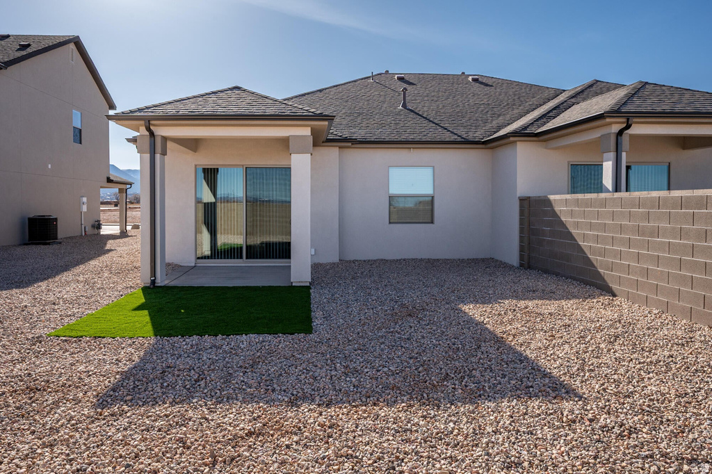 3074 W RUNWAY DR Cedar City, UT 84720