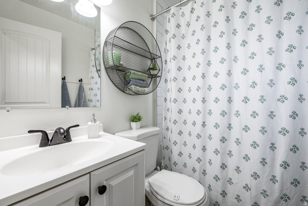 5940 S 2625 W Roy, UT 84067