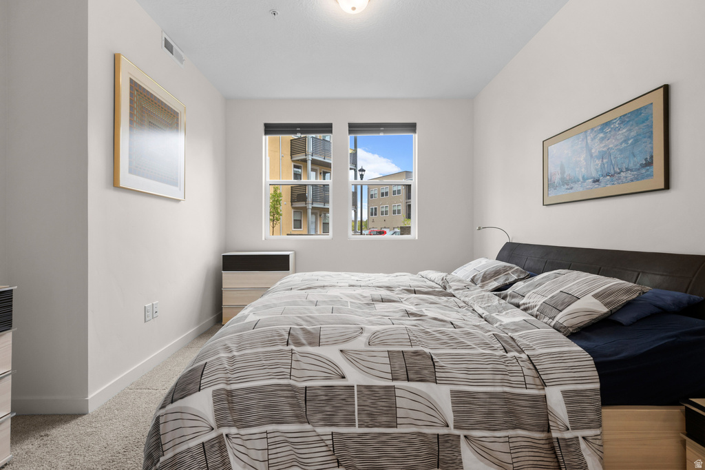 8355 S SKY MIRROR LN #M102 Midvale, UT 84047