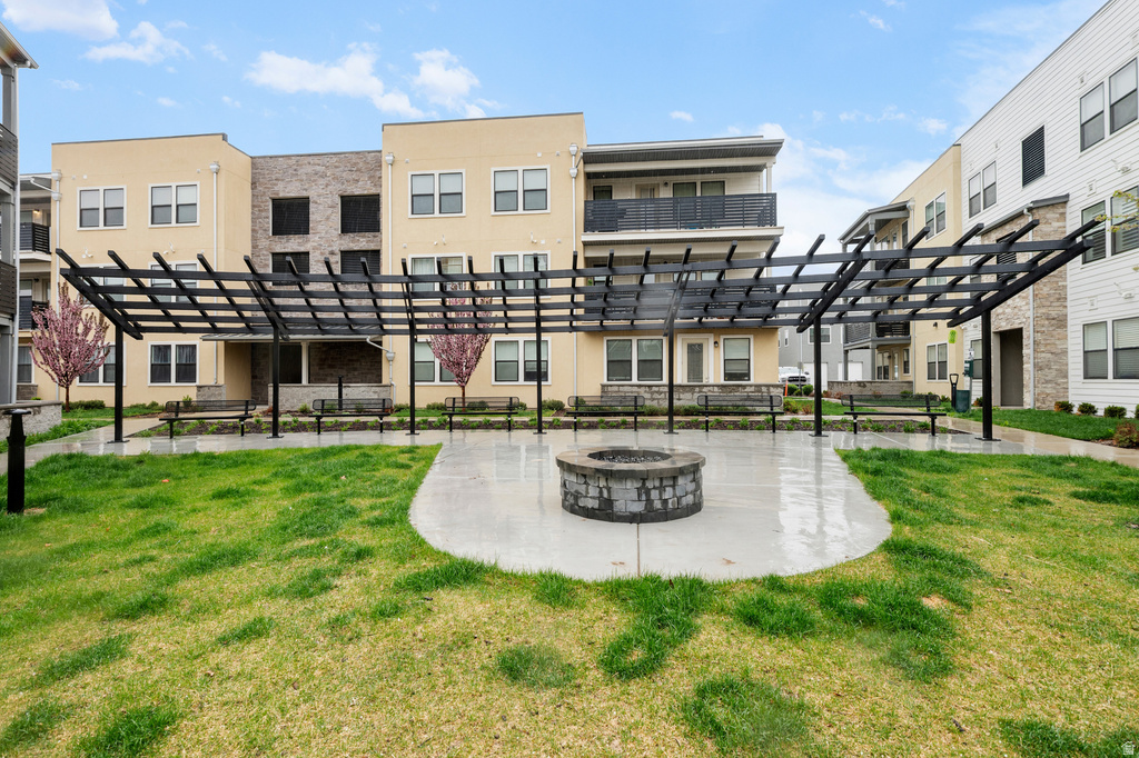 8355 S SKY MIRROR LN #M102 Midvale, UT 84047