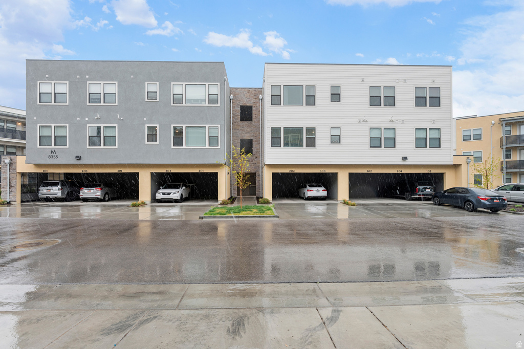 8355 S SKY MIRROR LN #M102 Midvale, UT 84047