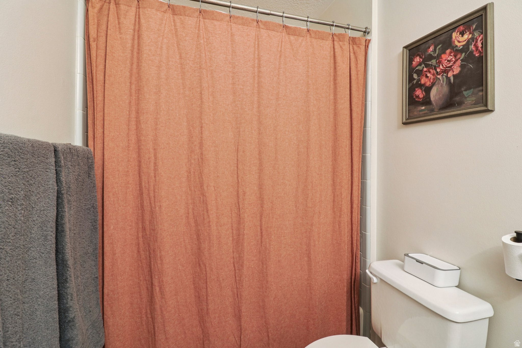 1107 W 450 S Layton, UT 84041