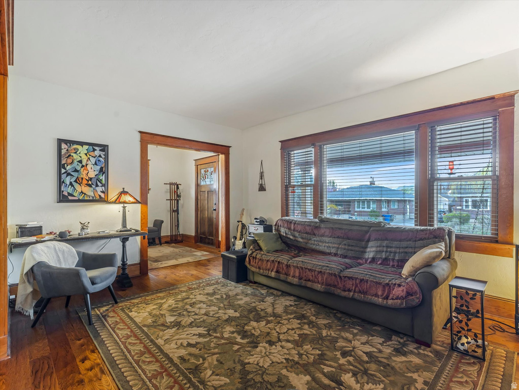 718 E EMERSON AVE Salt Lake City, UT 84105