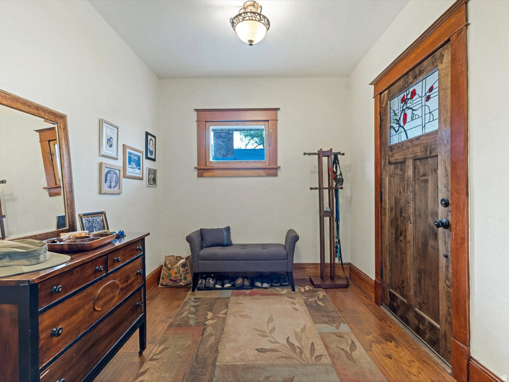 718 E EMERSON AVE Salt Lake City, UT 84105