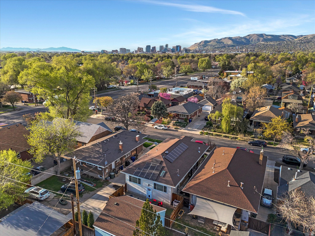 718 E EMERSON AVE Salt Lake City, UT 84105