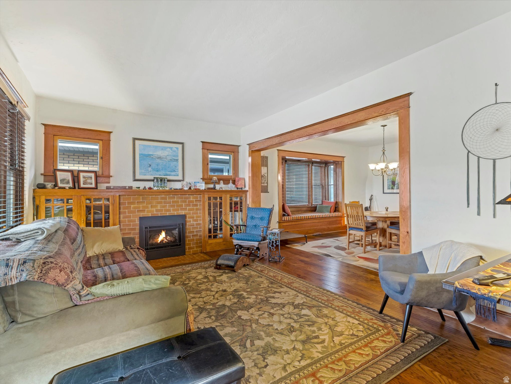 718 E EMERSON AVE Salt Lake City, UT 84105