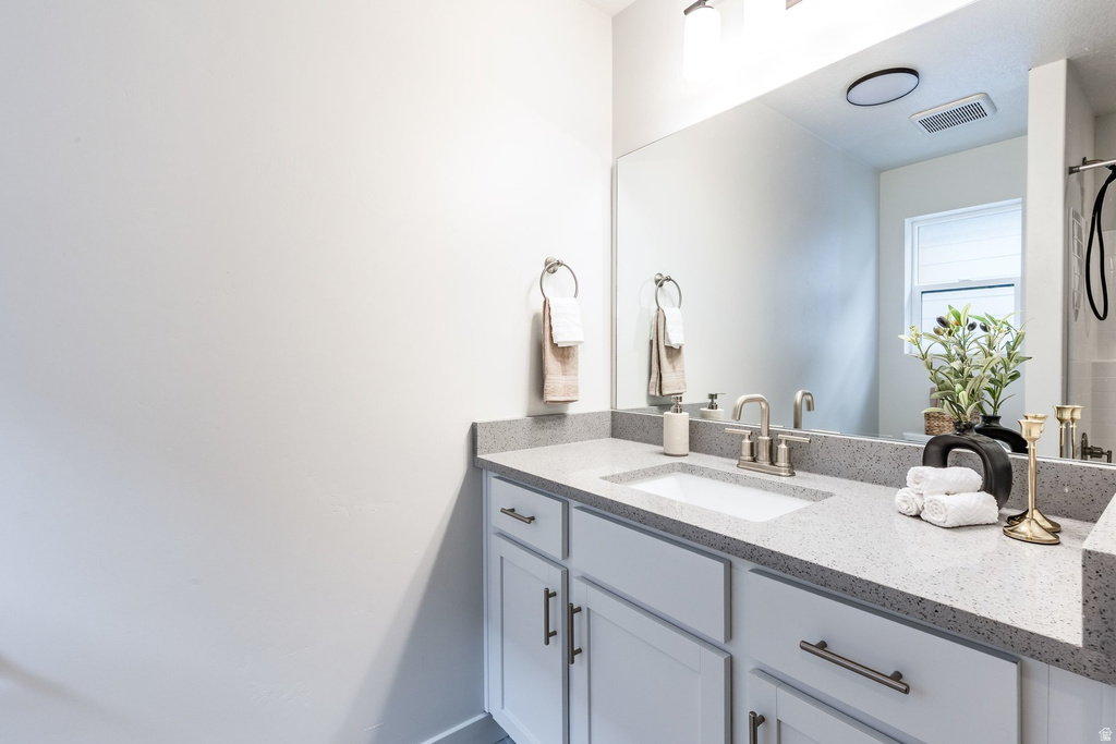 398 W 3050 N Lehi, UT 84043