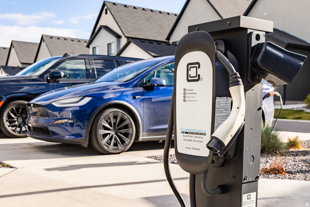 398 W 3050 N Lehi, UT 84043