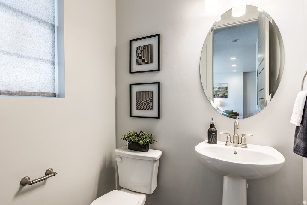 398 W 3050 N Lehi, UT 84043