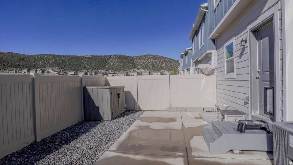 4322 E COTTON DR Eagle Mountain, UT 84005