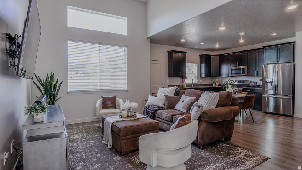 4322 E COTTON DR Eagle Mountain, UT 84005