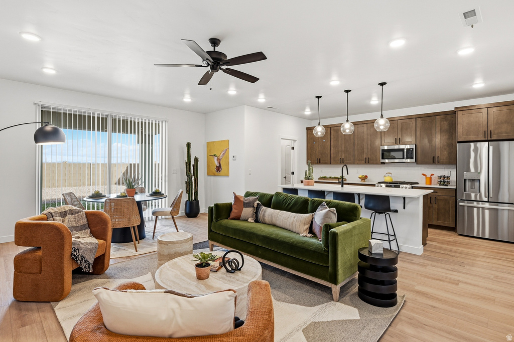 2974 W RUNWAY DR Cedar City, UT 84720