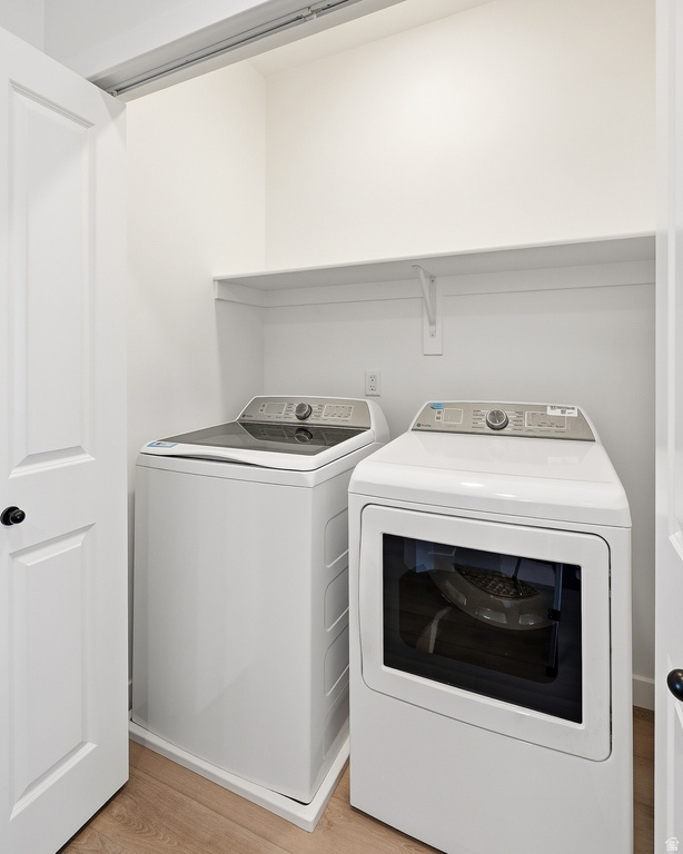 2974 W RUNWAY DR Cedar City, UT 84720