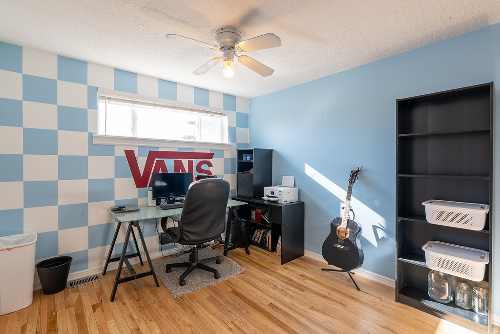 166 E 3000 S Bountiful, UT 84010