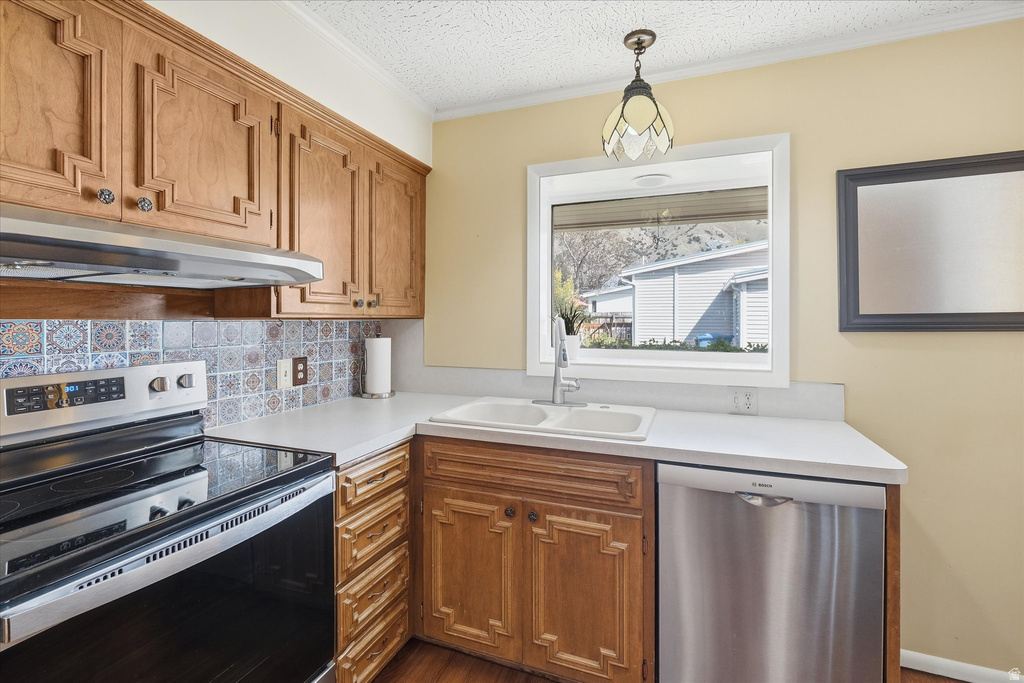 1441 ELLENDALE AVE Logan, UT 84321