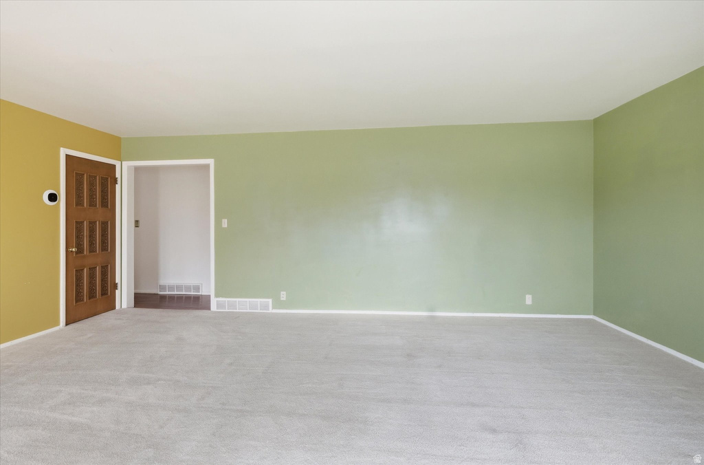 1441 ELLENDALE AVE Logan, UT 84321