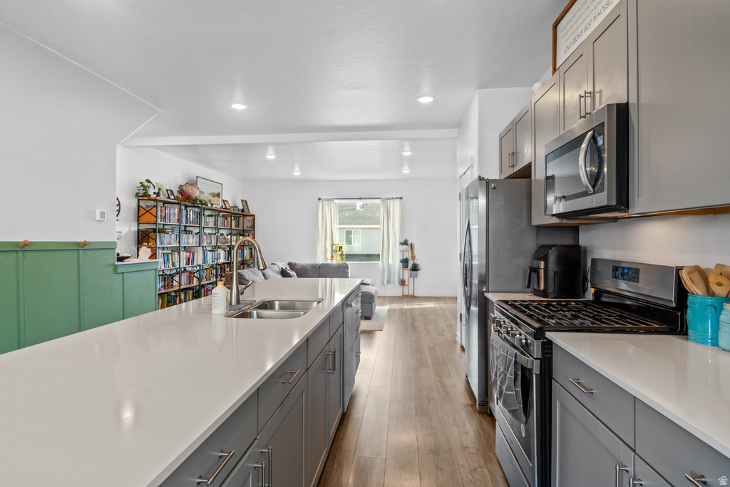 1083 E WATERWAY LN Saratoga Springs, UT 84045