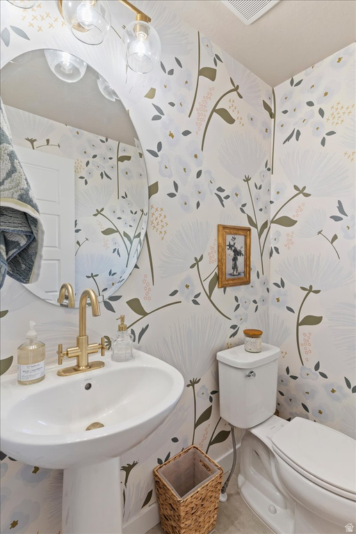 15 W ORCHARD LN Bountiful, UT 84010