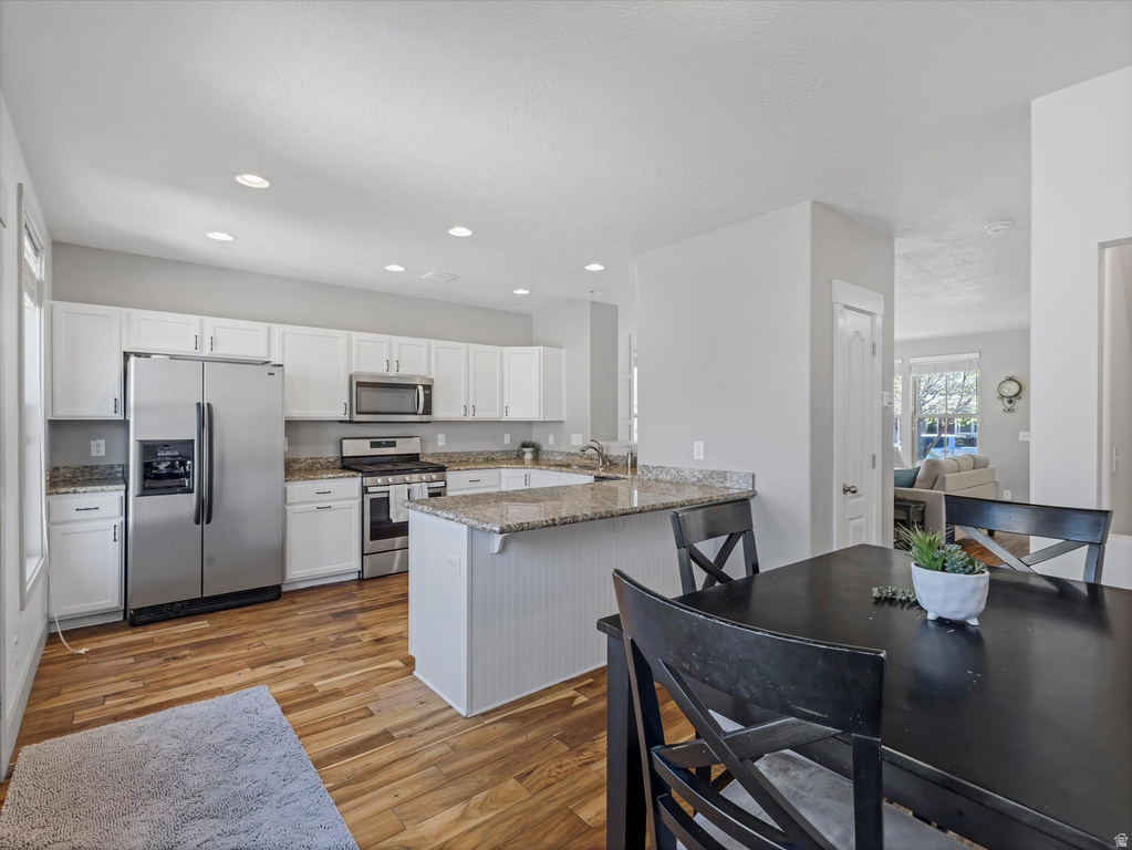 10623 S TOPVIEW RD South Jordan, UT 84009