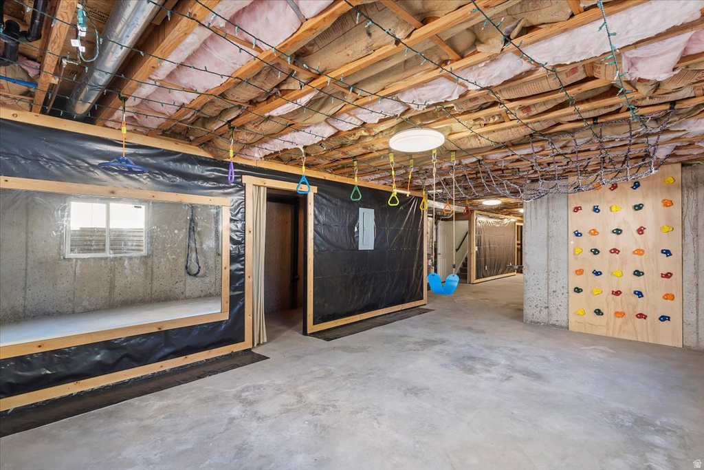 4061 S 950 W Riverdale, UT 84405