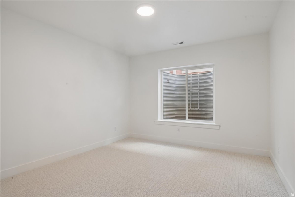 758 W CAROLINE DR #219 Saratoga Springs, UT 84045