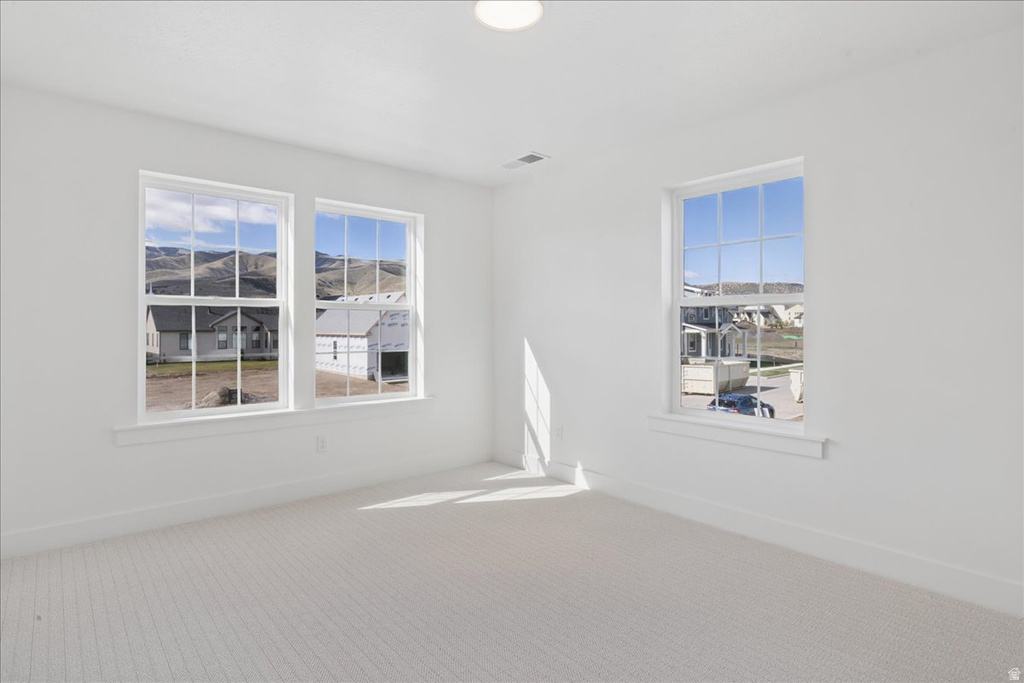 758 W CAROLINE DR #219 Saratoga Springs, UT 84045