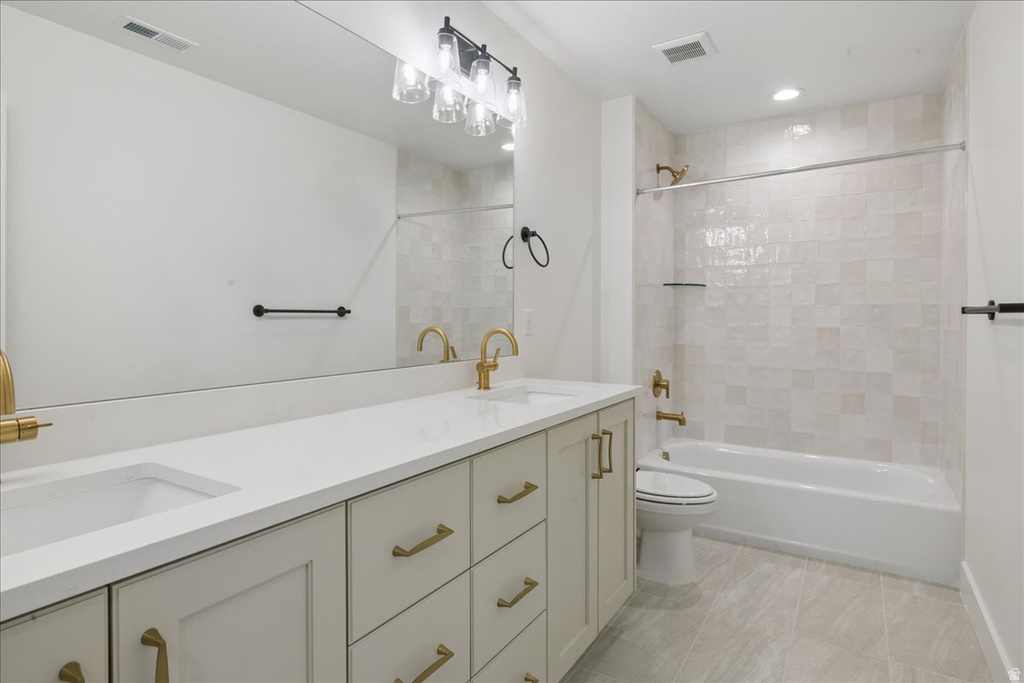 758 W CAROLINE DR #219 Saratoga Springs, UT 84045