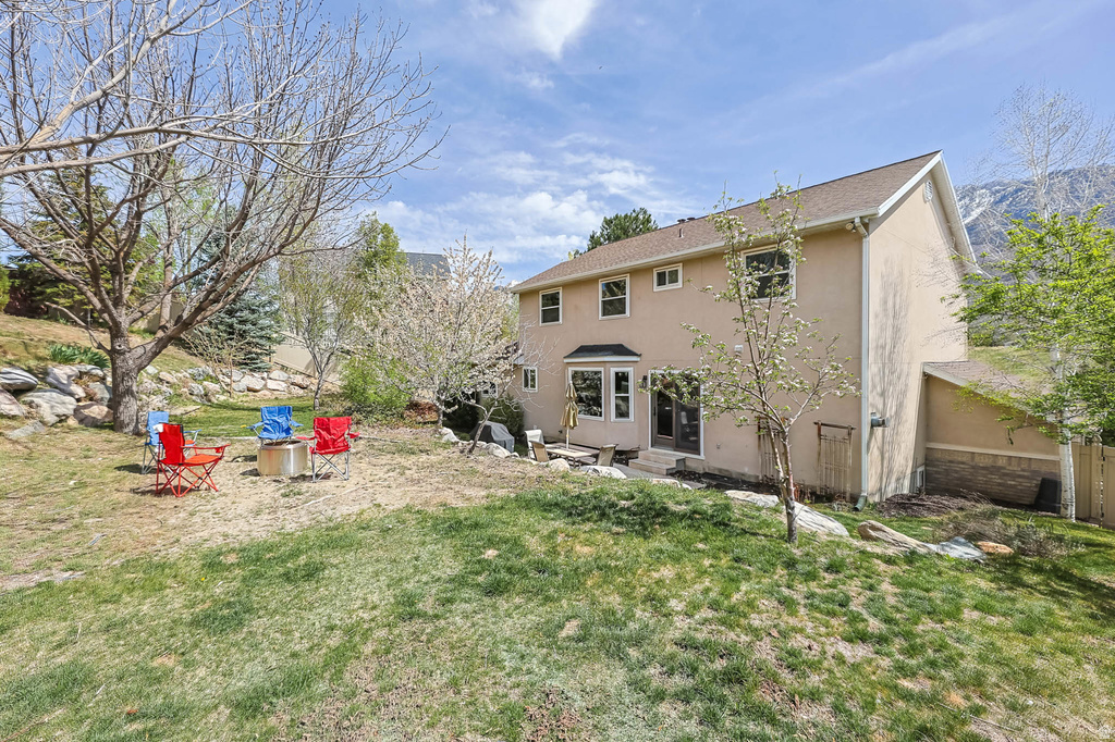 11406 S GRACEY LN Sandy, UT 84092