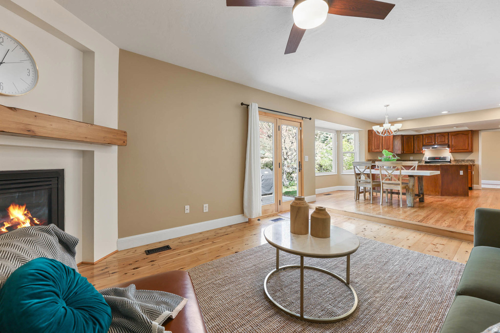 11406 S GRACEY LN Sandy, UT 84092