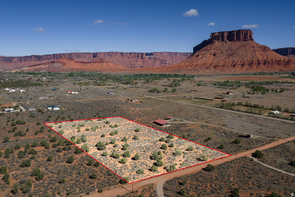 134 W BUCHANAN LN Castle Valley, UT 84532