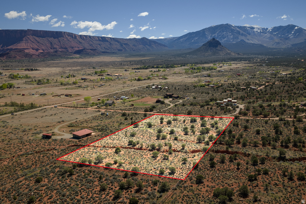 134 W BUCHANAN LN Castle Valley, UT 84532