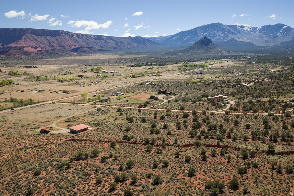 134 W BUCHANAN LN Castle Valley, UT 84532