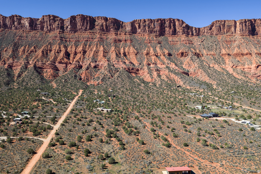 134 W BUCHANAN LN Castle Valley, UT 84532