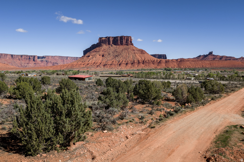 134 W BUCHANAN LN Castle Valley, UT 84532