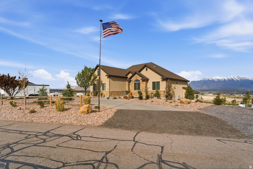 1102 N SUMMIT VIEW DR Saratoga Springs, UT 84045