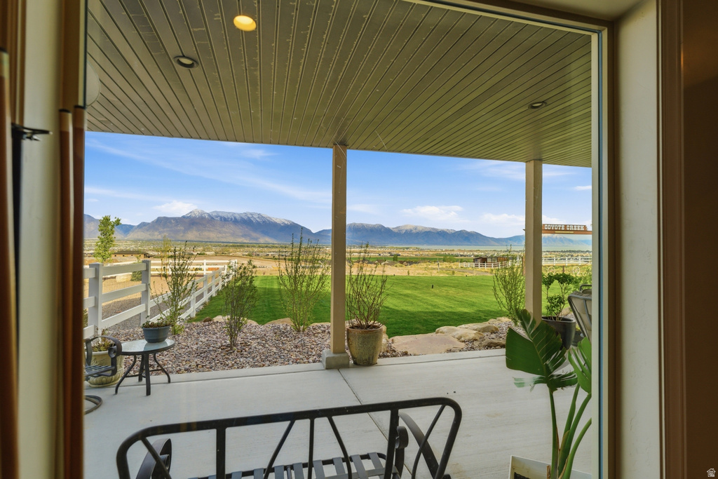 1102 N SUMMIT VIEW DR Saratoga Springs, UT 84045