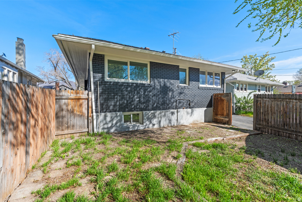 1920 S 800 E Salt Lake City, UT 84105