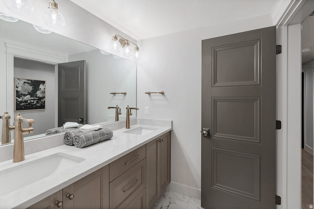 963 S LOUISA DR Saratoga Springs, UT 84045